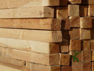 Cómo unir dos listones de madera en línea